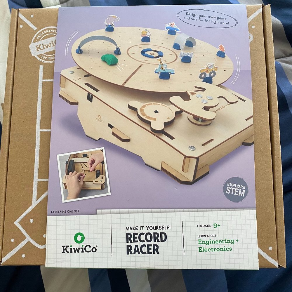 KiwiCo Record Racer